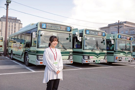 交通局自動車部管理課